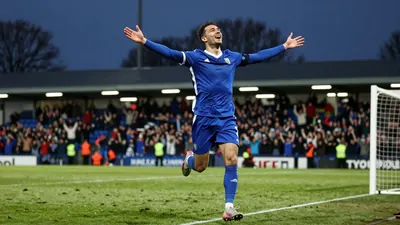 Ebou Adams came off the bench to score an 89th-minute winner as Portsmouth beat Sheffield United 3-2 at Fratton Park...