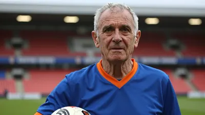 Portsmouth legends unite to pay tribute to Alan Knight, a true Pompey great, with a live audience Q&A at Kings Theatre on...