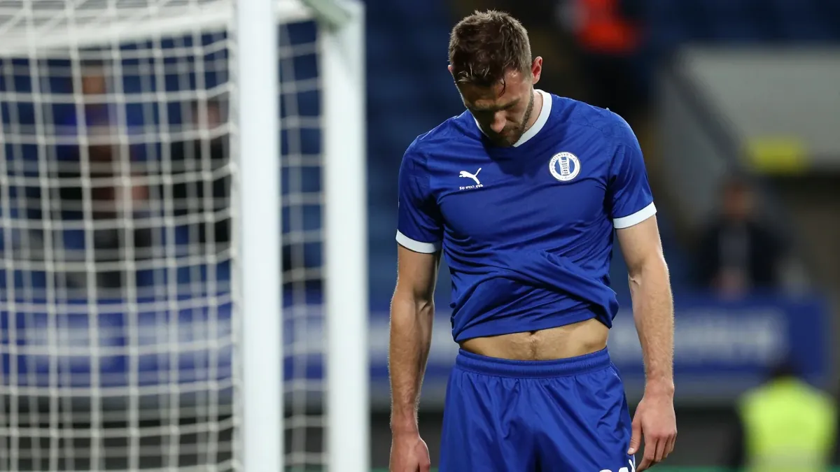 A late Marezi penalty was only a consolation for Portsmouth in a 2-1 defeat at Bristol City, who secured their first win...