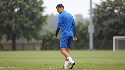 Portsmouth sporting director Richard Hughes says the forward, who made his desire to leave clear, is outside the EFL...